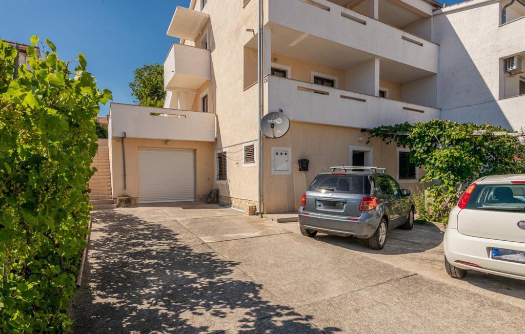 Apartmani Mile Крк Экстерьер фото