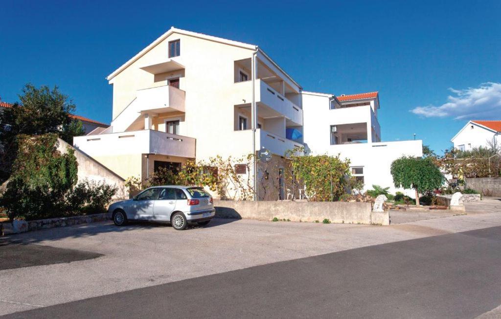 Apartmani Mile Крк Экстерьер фото