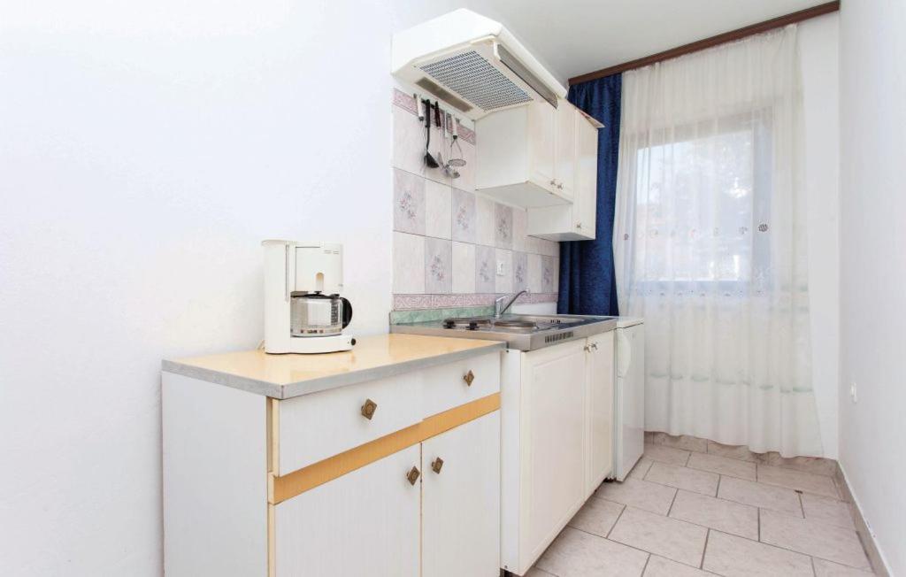 Apartmani Mile Крк Экстерьер фото